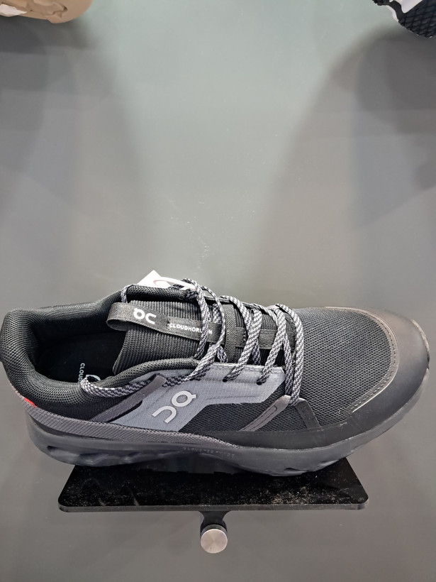 کتونی آنرانینگ QC با رنگ مشکی طوسی