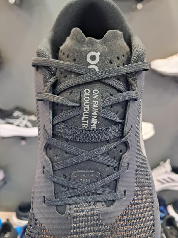 کفش آنرانینگ QC cloudultra